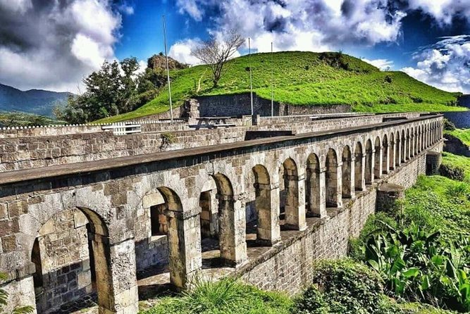Best of St. Kitts Highlight Tour and Beach - Carib Petroglyphs: A Stop That Adds Meaning to the Day