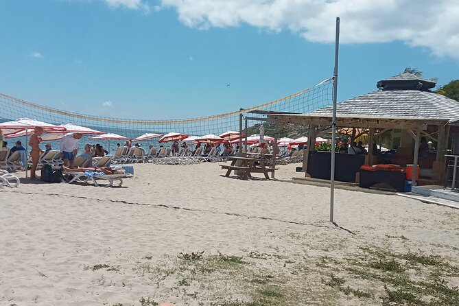 Cockleshell beach excursion - Timothy Hill: the fast viewpoint stop for Atlantic versus Caribbean photos