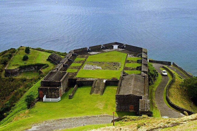Full Island Private Tour - Timothy Hill: sea panoramas that cover both sides of the island