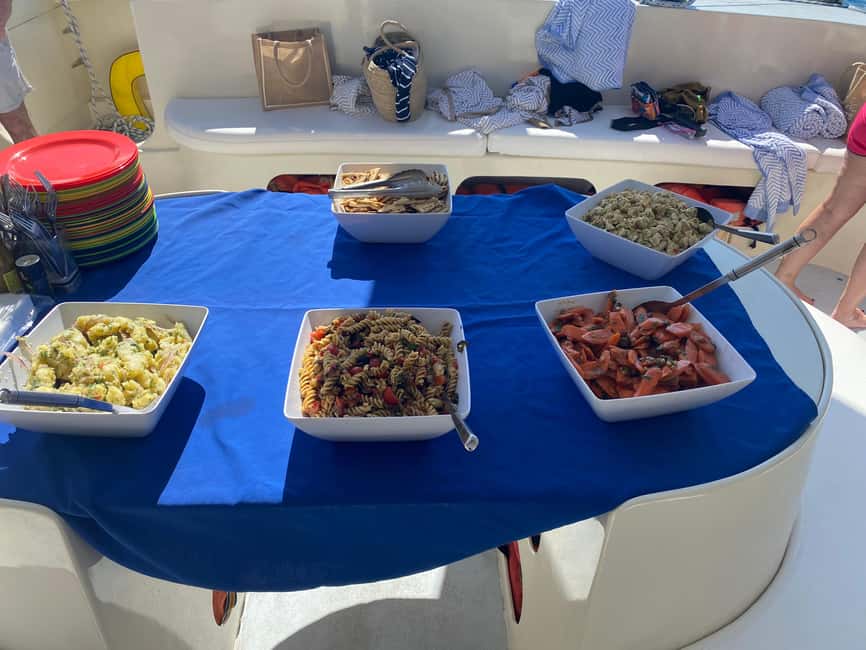 Half Day Sail and Snorkel - The sailing hour: using the sea view to set your pace