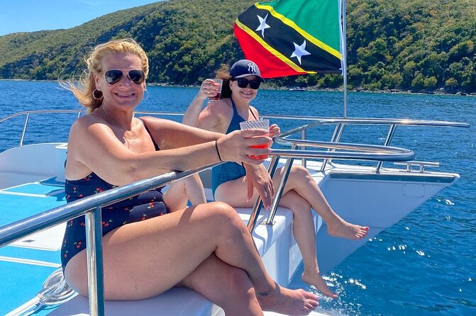 Private Half Day with Waterslide Boat - Beach break on white sand: why this stop is more than a rest period