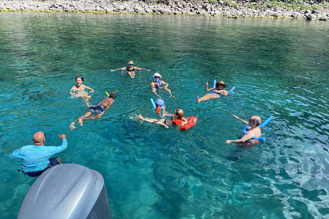 Private Power Catamaran Adventure in Saint Kitts and Nevis - Weather and sea conditions: the small print that changes your day